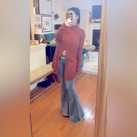 *SOLD* Neiman Marcus Streets Ahead Western Belt Turquoise Buckle - Picture 2 of 3